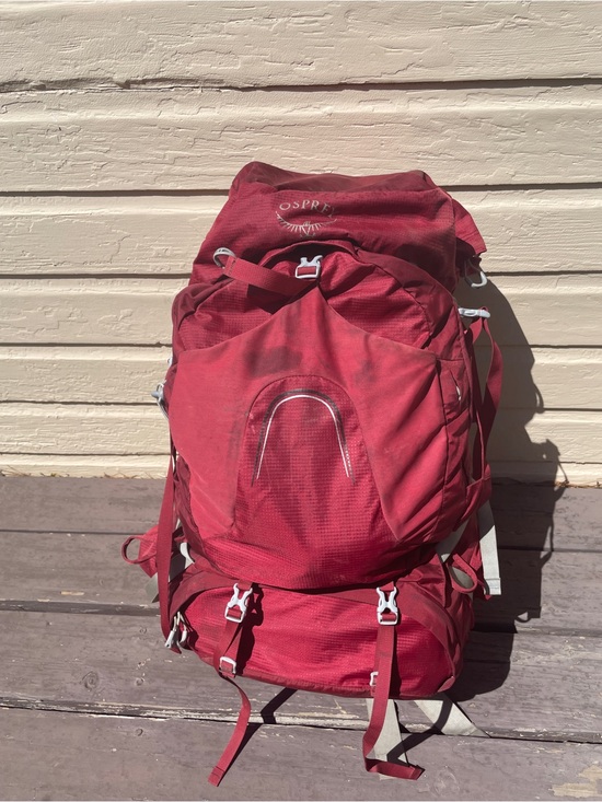 Osprey Aura 65L Red Backpacking pack main image 6